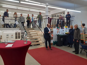 Wanderausstellung Glänzende Aussichten